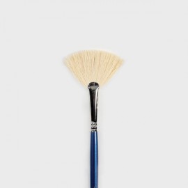 #4 Soft Fan Brush